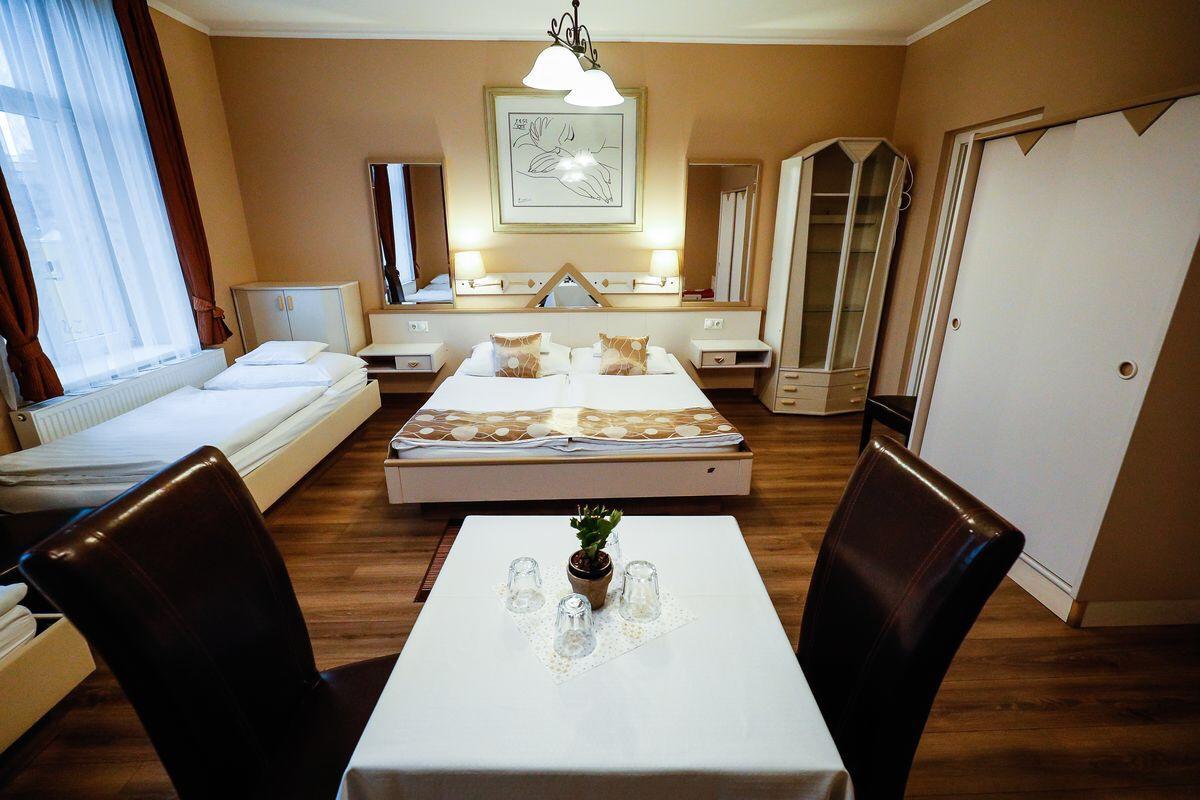 Bed and Breakfast Gőzmalom Étterem és Panzió Körmend Exterior foto