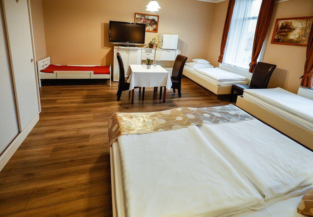 Bed and Breakfast Gőzmalom Étterem és Panzió Körmend Exterior foto